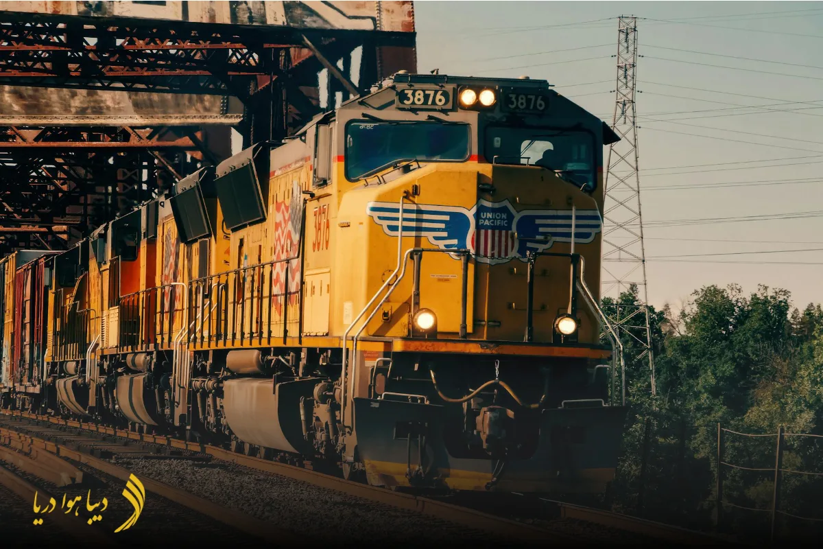 کاهش هزینه ها با حمل ریلی